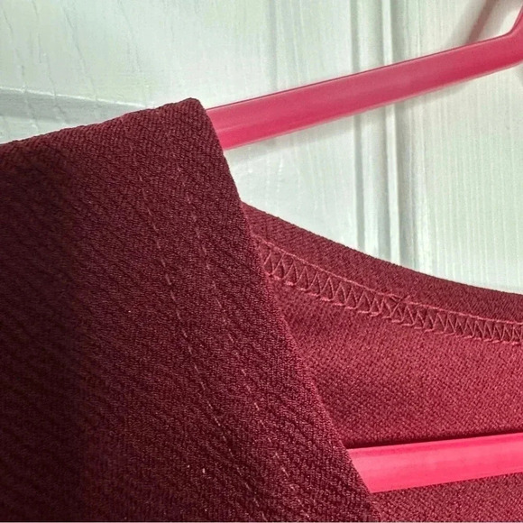 Shein EZwear Bell Sleeve Self-Tie Crop Top Burgundy  Size Medium - Picture 4 of 16